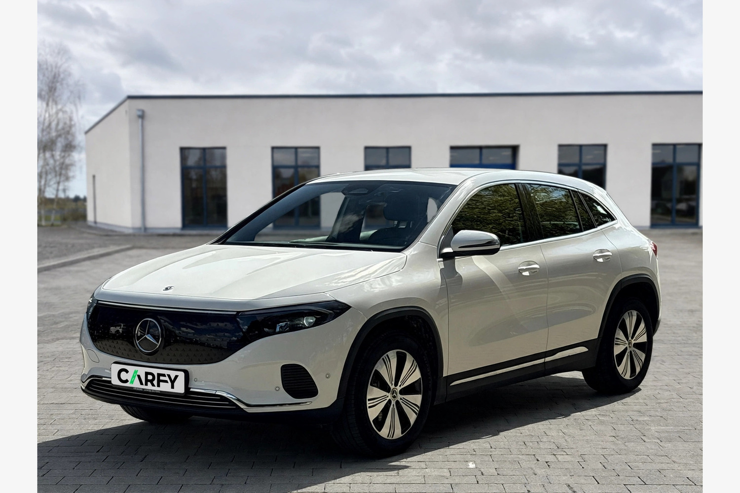 Mercedes-Benz EQA, вигляд 1