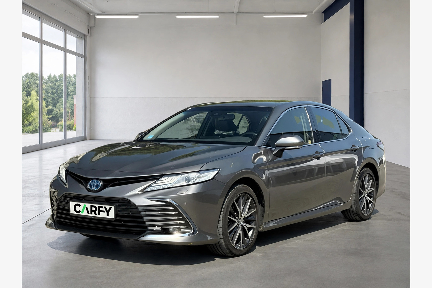Toyota Camry 2.5 Hybrid Executive CVT, widok 1