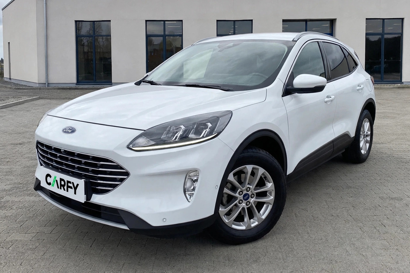 Ford Kuga, view 1