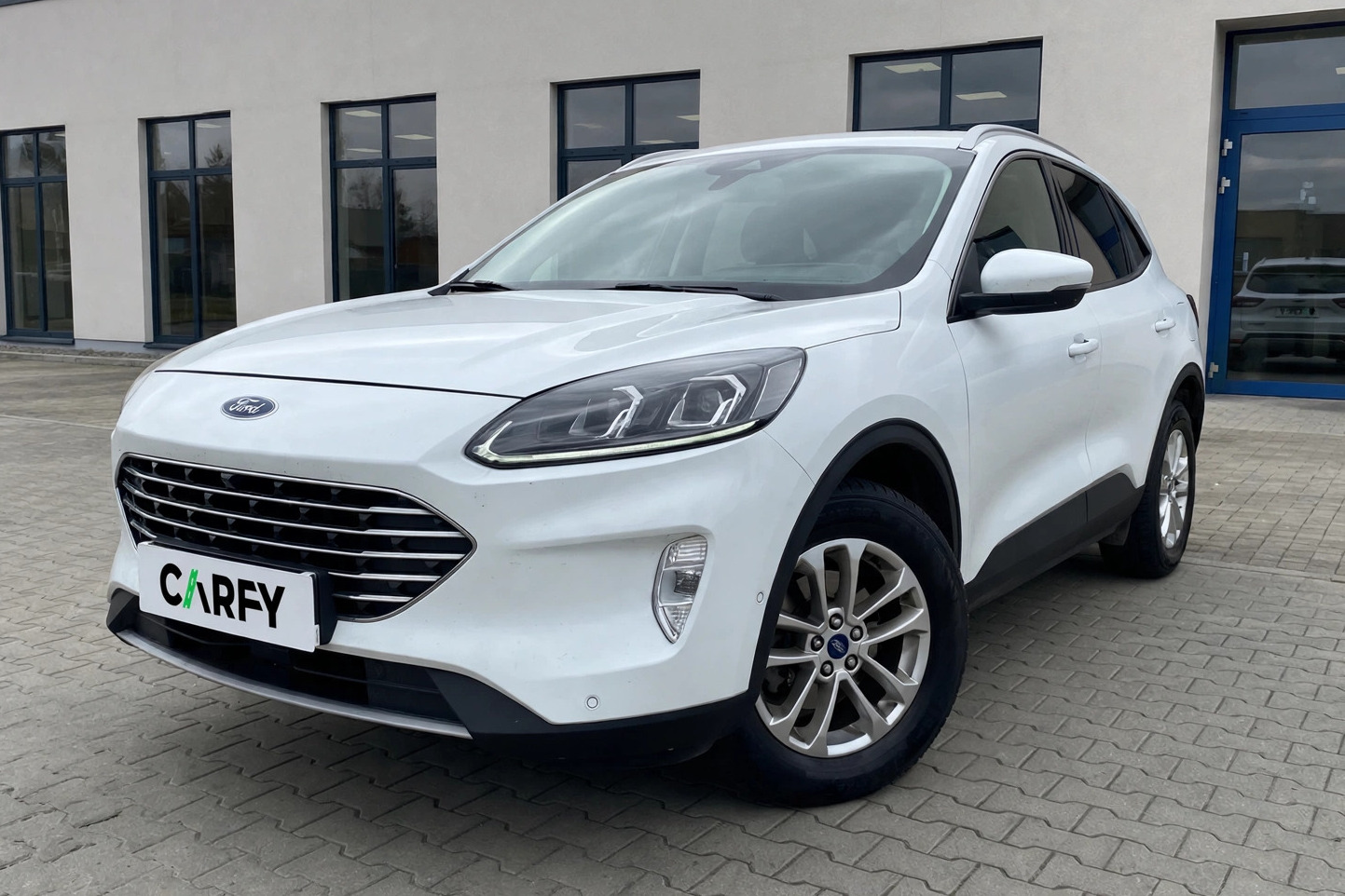 Ford Kuga, view 1