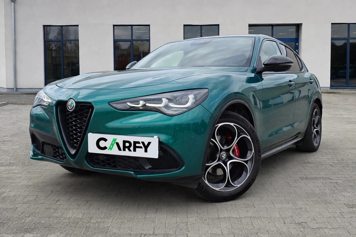 Alfa Romeo Stelvio, view 1