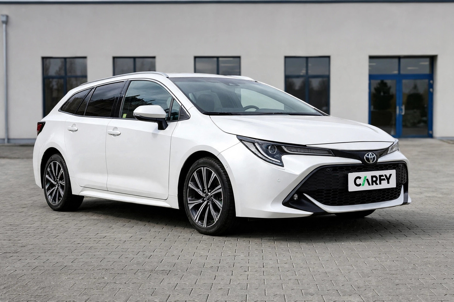 Toyota Corolla 1.8 Hybrid Comfort, вид 1