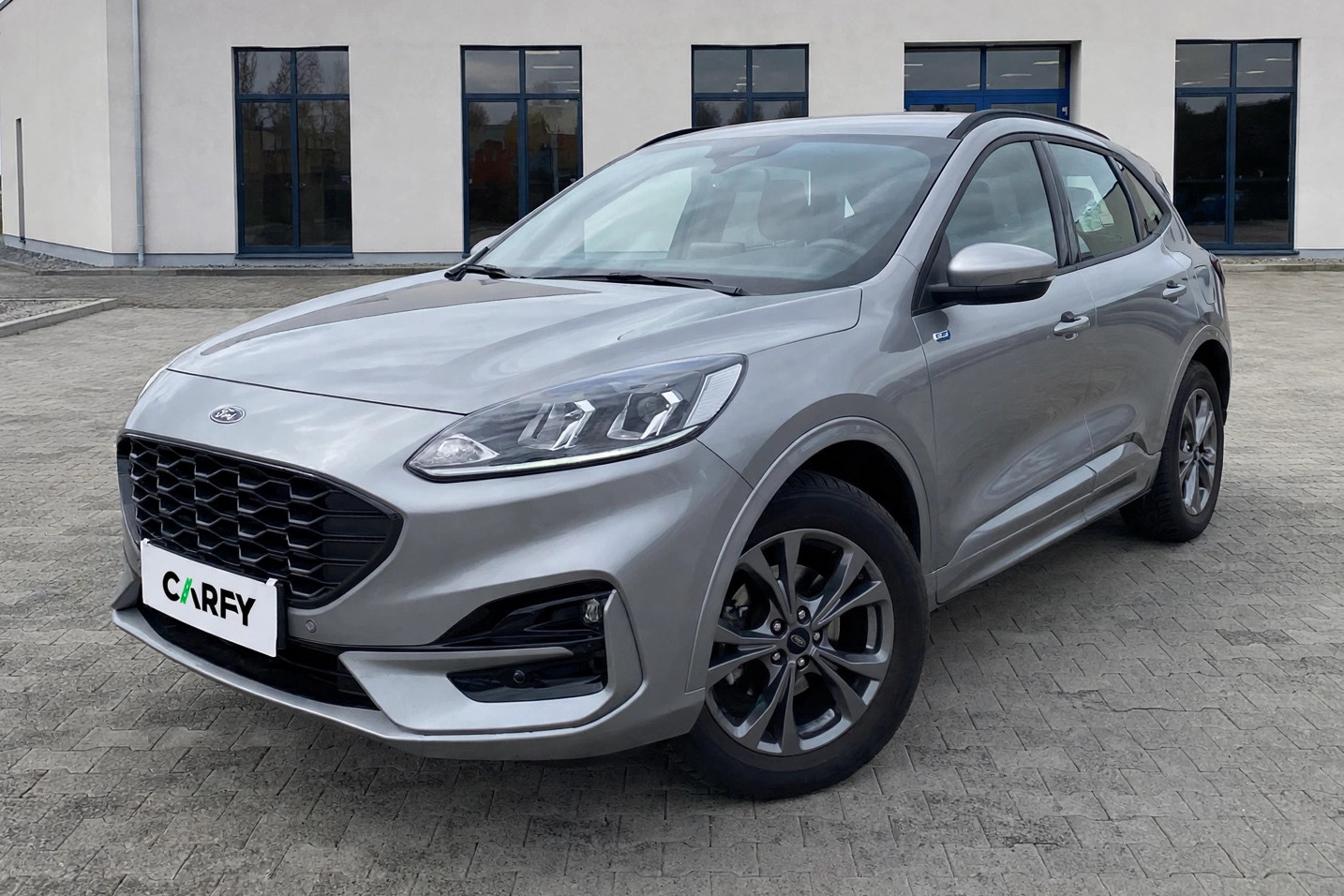 Ford Kuga, view 1