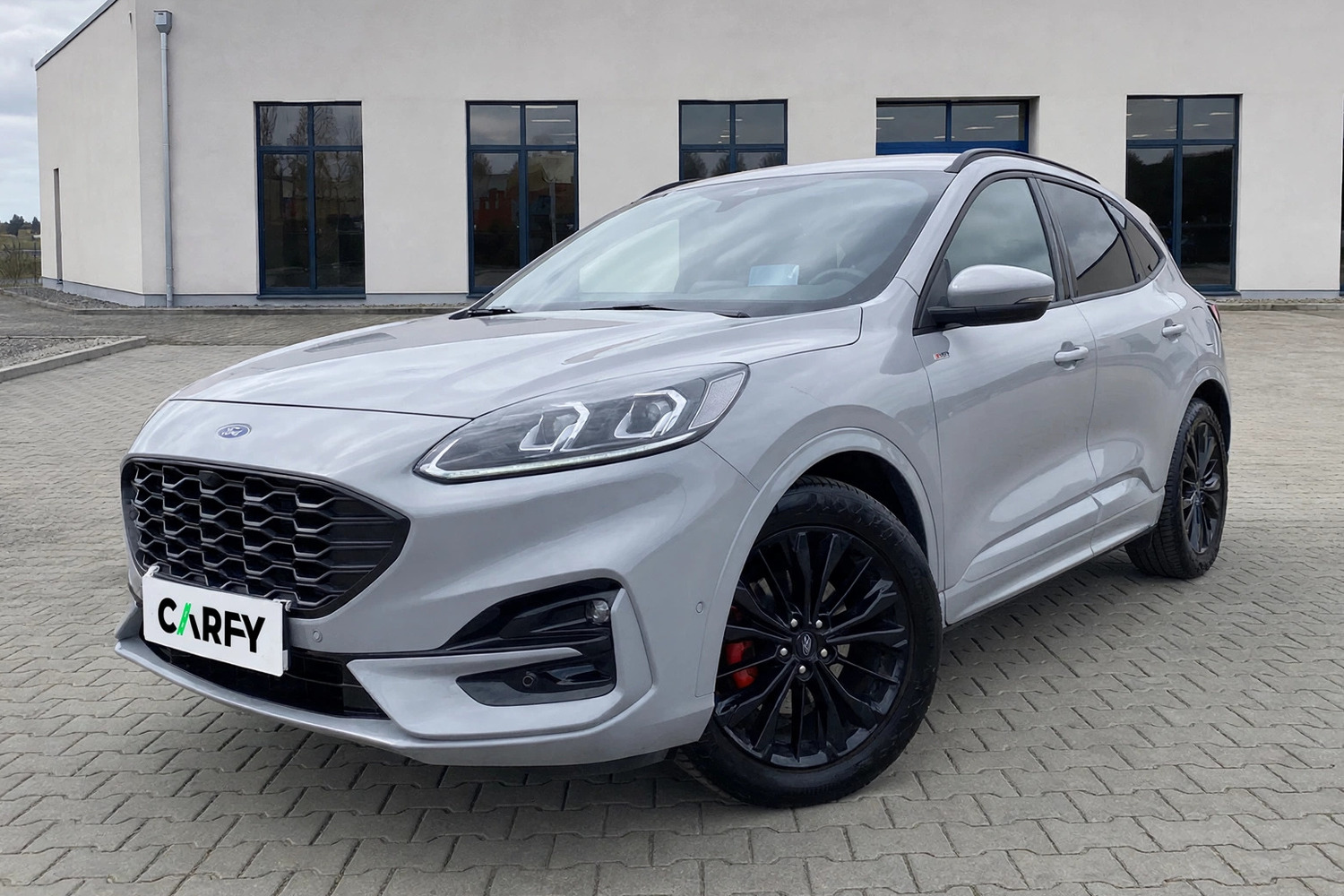 Ford Kuga, view 1