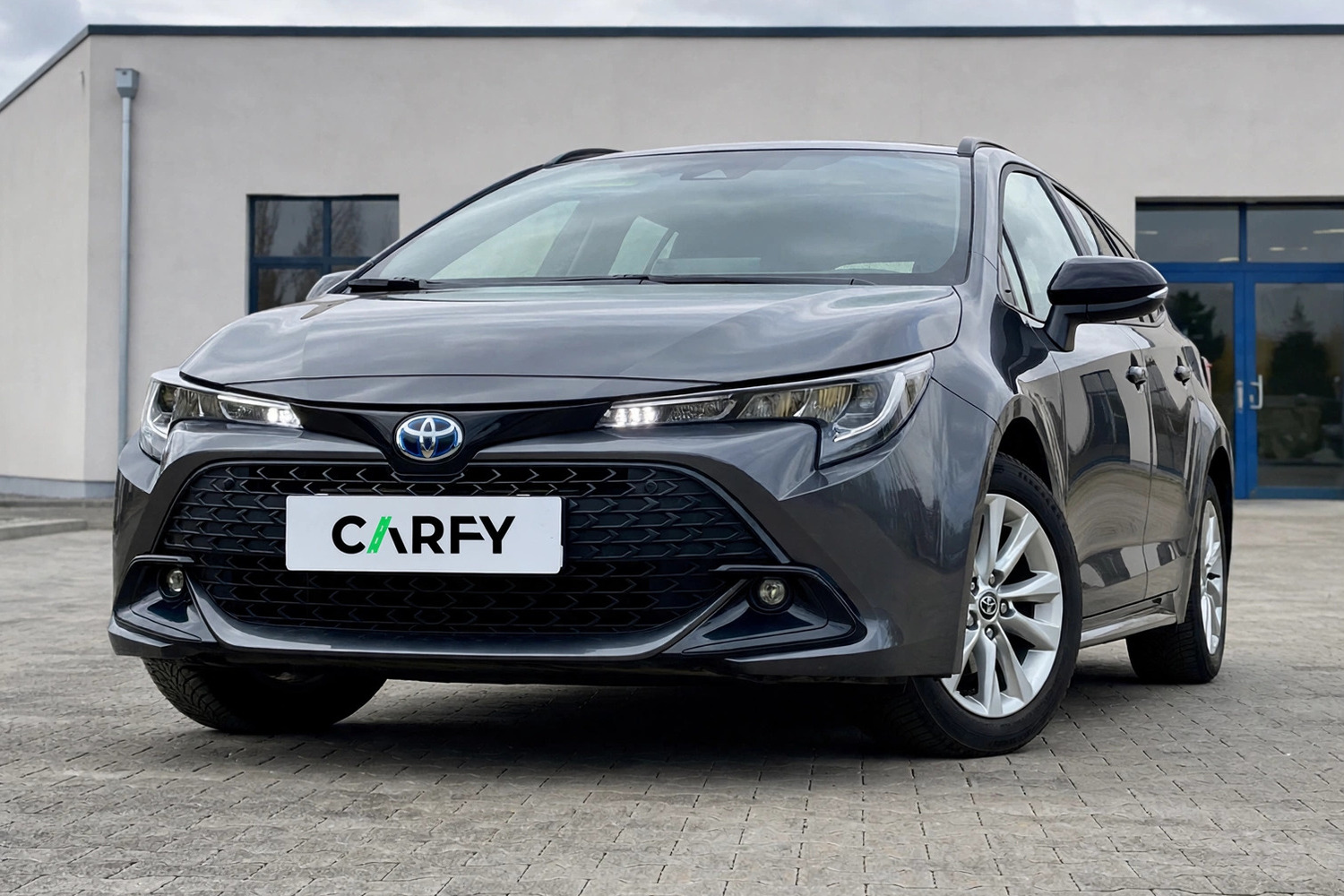 Toyota Corolla 1.8 Hybrid Comfort, вид 1