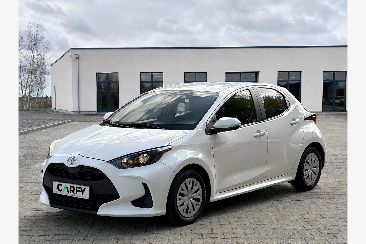 Toyota Yaris 1.0 Active, вигляд 1