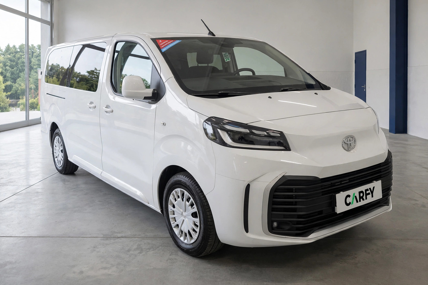 Toyota Proace Verso 2.0 D4-D Long Business, view 1