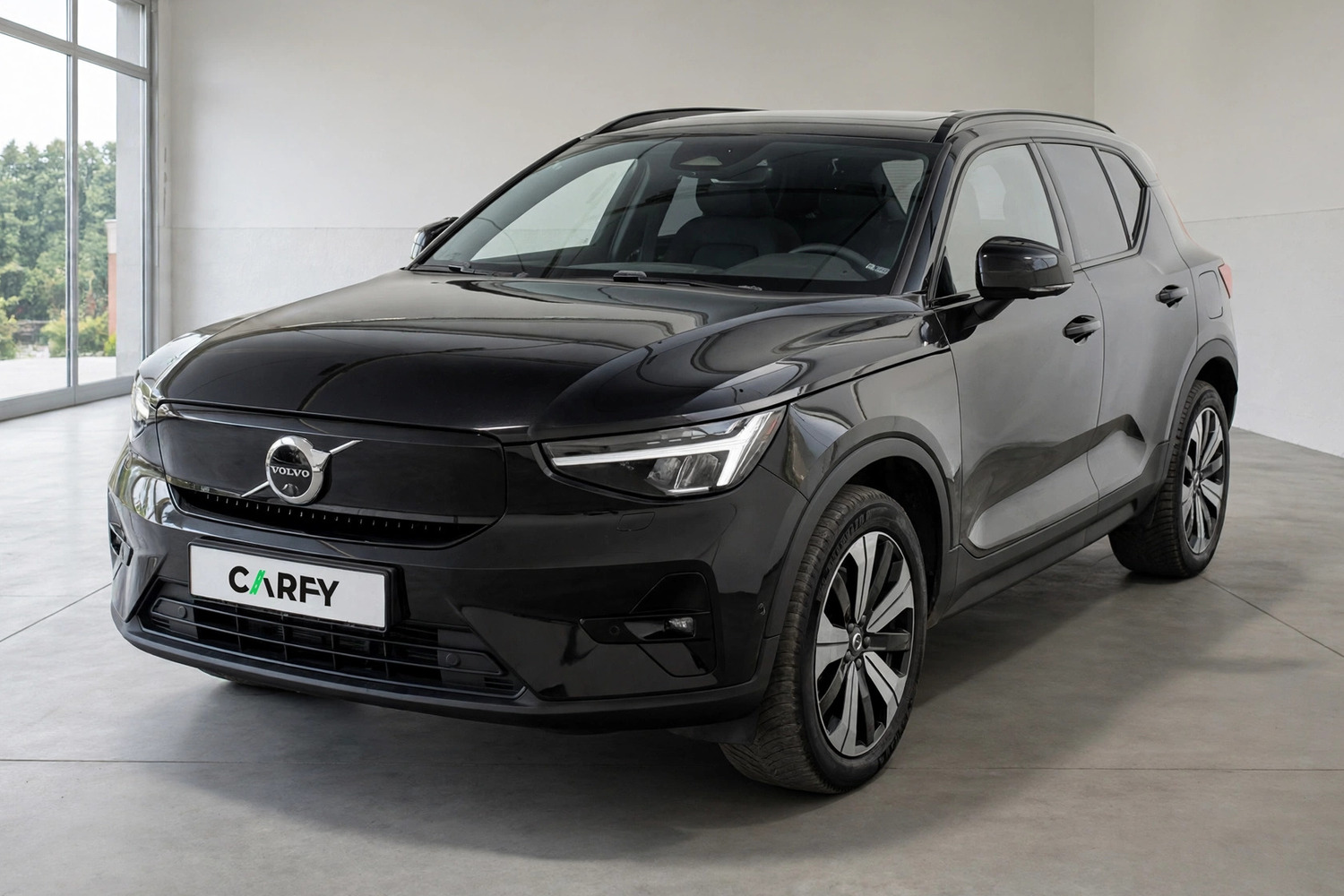 Volvo XC 40 73kWh P6 Recharge Ultimate, widok 1
