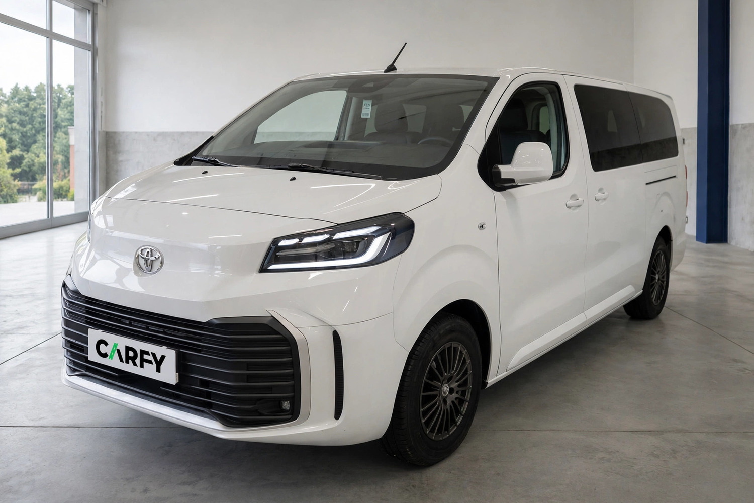 Toyota Proace Verso, view 1
