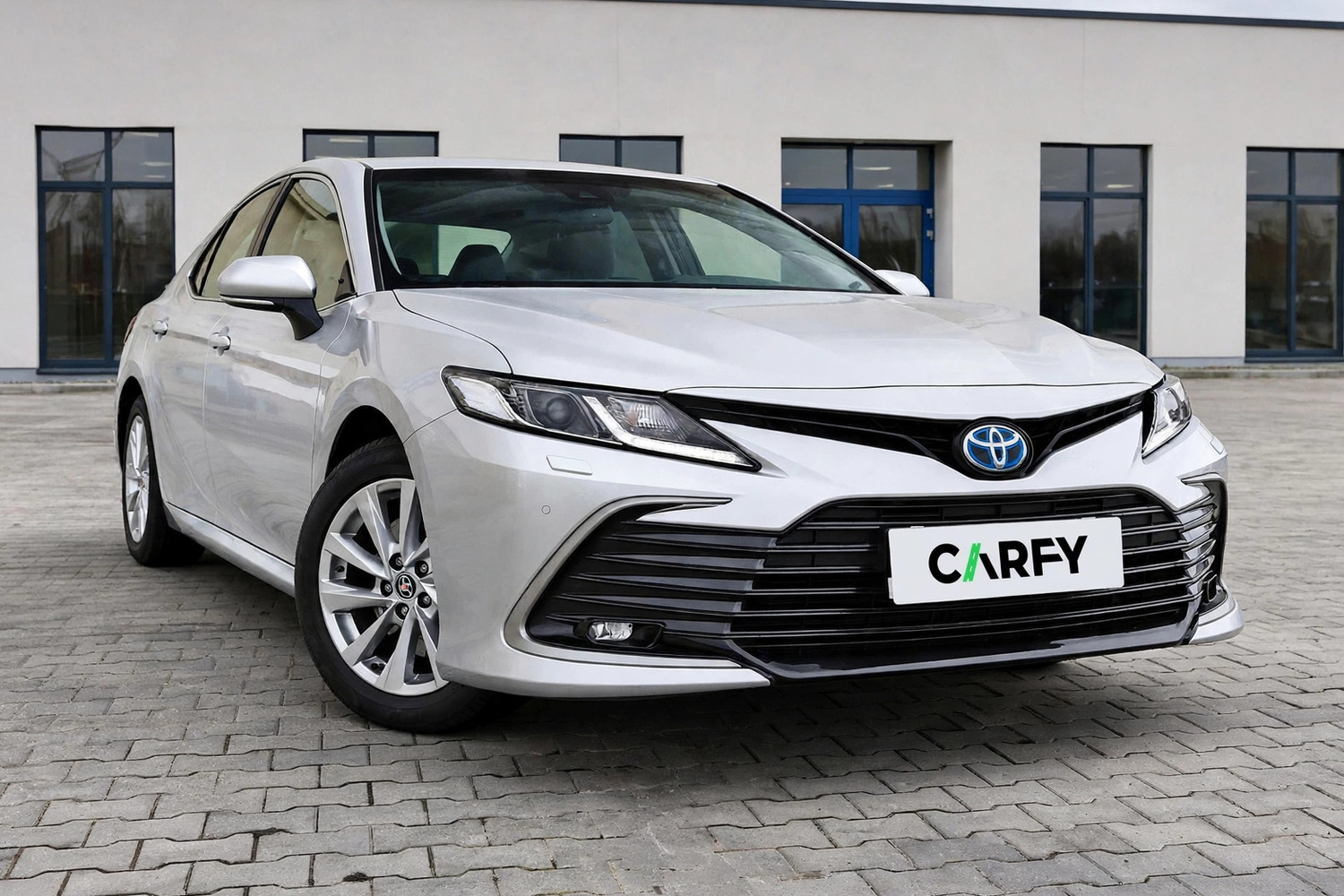 Toyota Camry 2.5 Hybrid Comfort CVT, widok 1