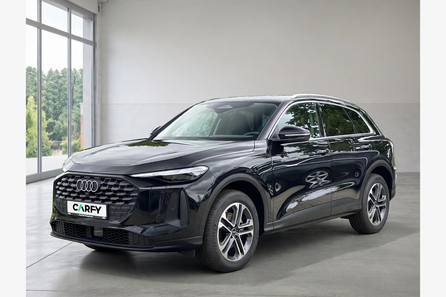 Audi Q5 SUV TFSI quattro, widok 1