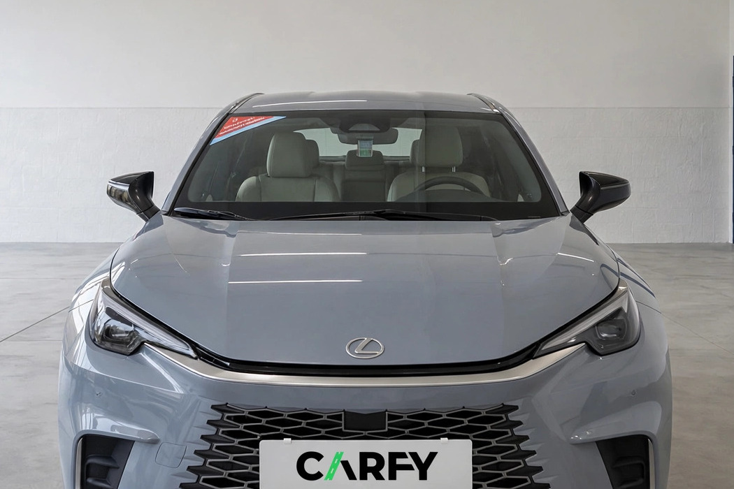 Lexus LBX 1.5 Hybrid Elegant, widok 1