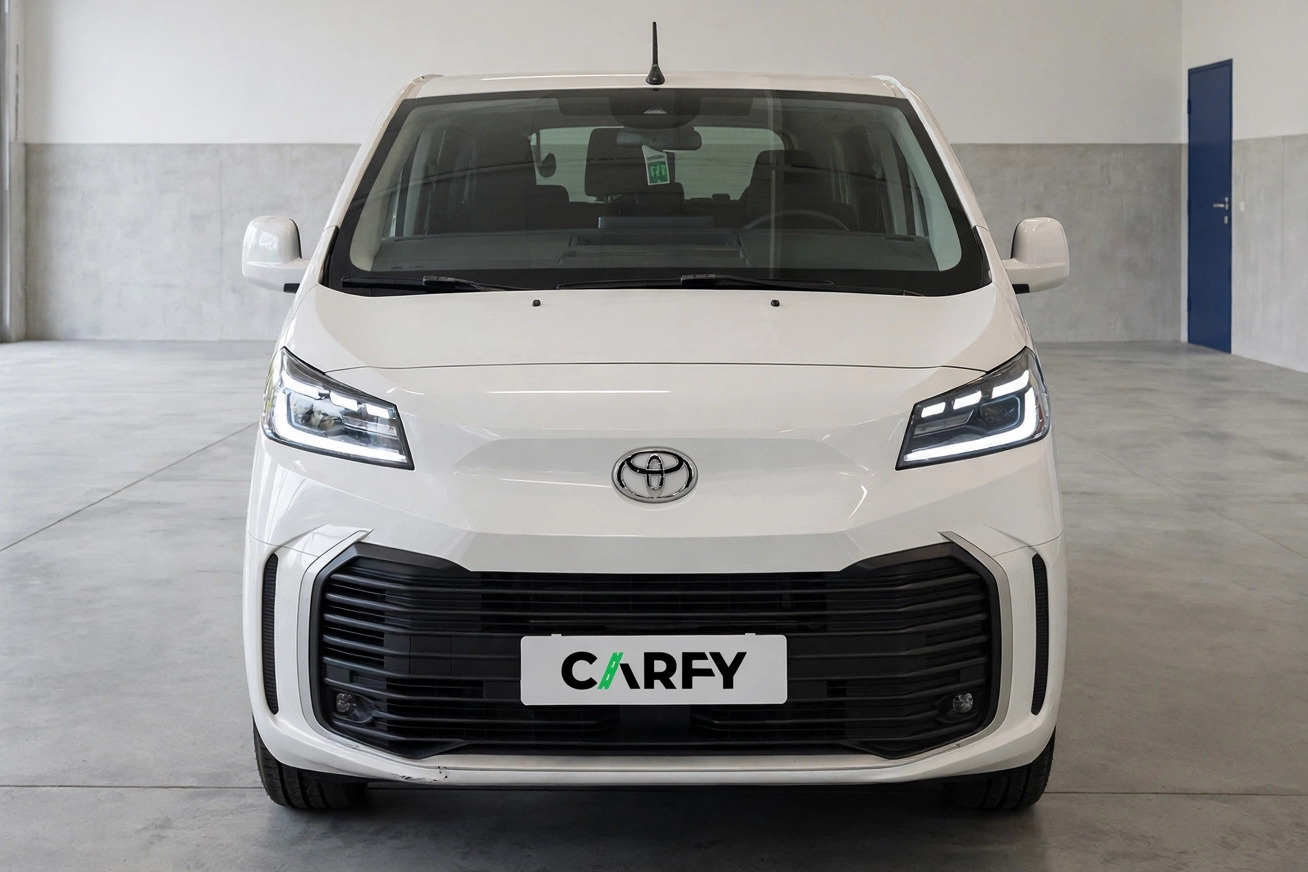 Toyota Proace Verso 2.0 D4-D Long Business, view 1