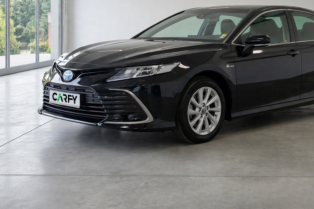 Toyota Camry 2.5 Hybrid Comfort CVT, widok 1