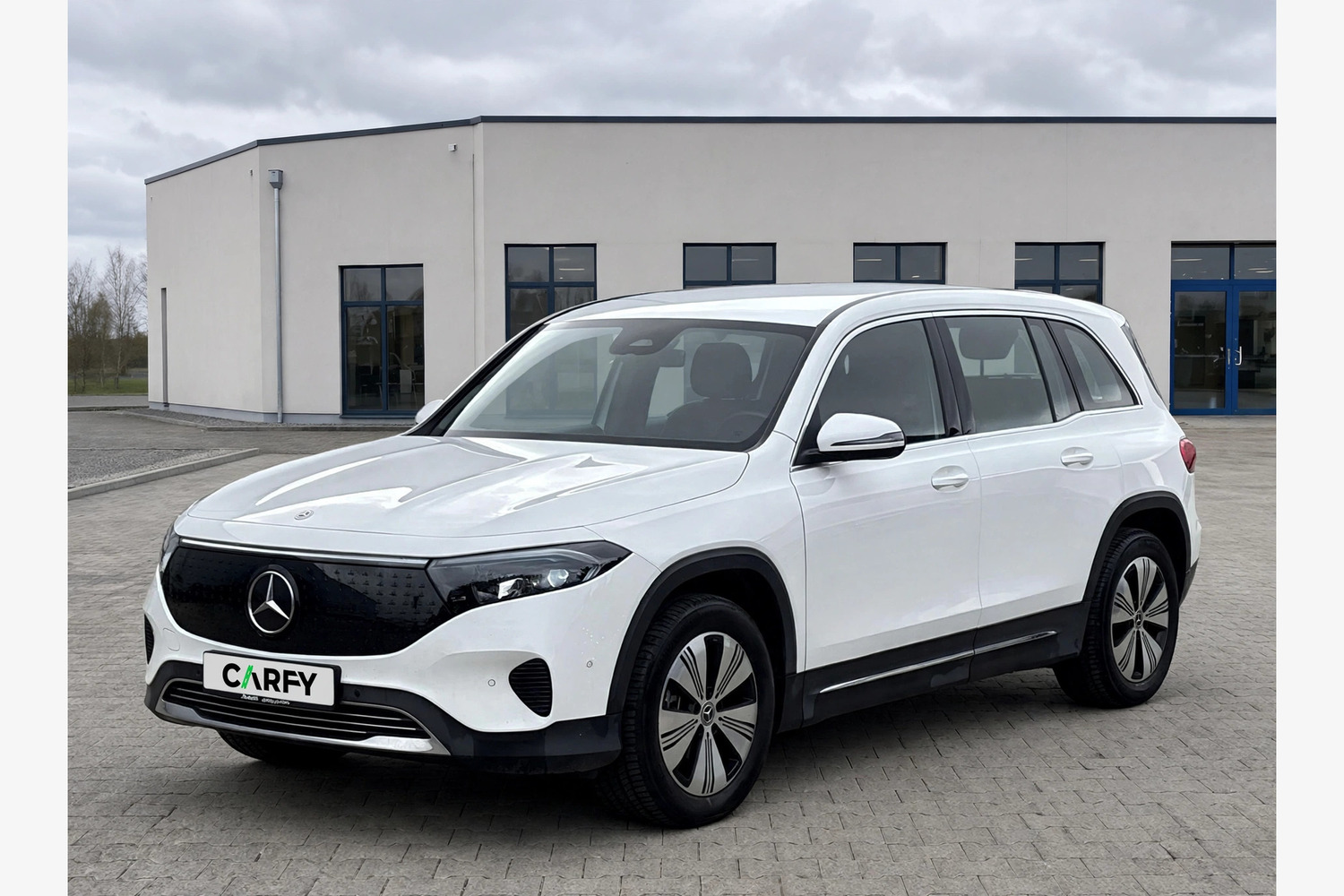 Mercedes-Benz EQB 250+, widok 1