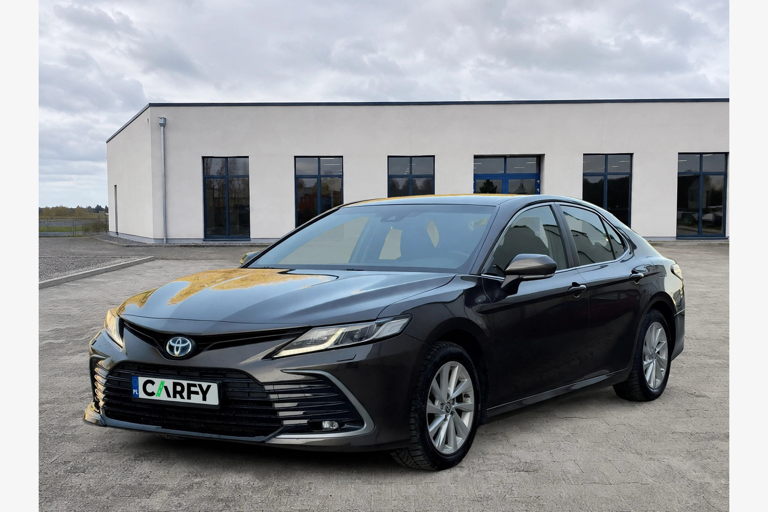 Toyota Camry 2.5 Hybrid Comfort CVT, widok 1