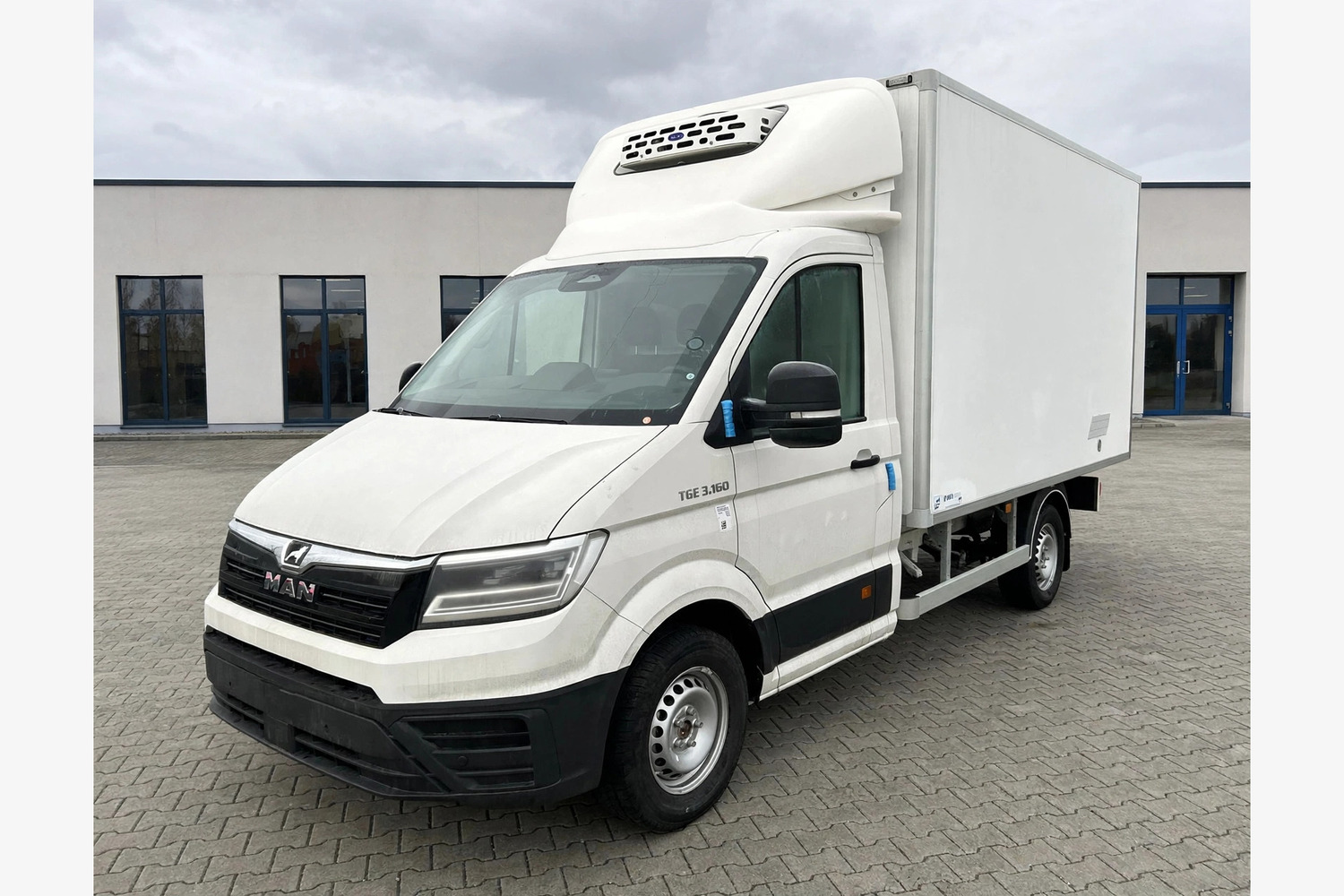 MAN TGE 3.160 4X2F Kontener Izotermiczny + Agregat, вид 1