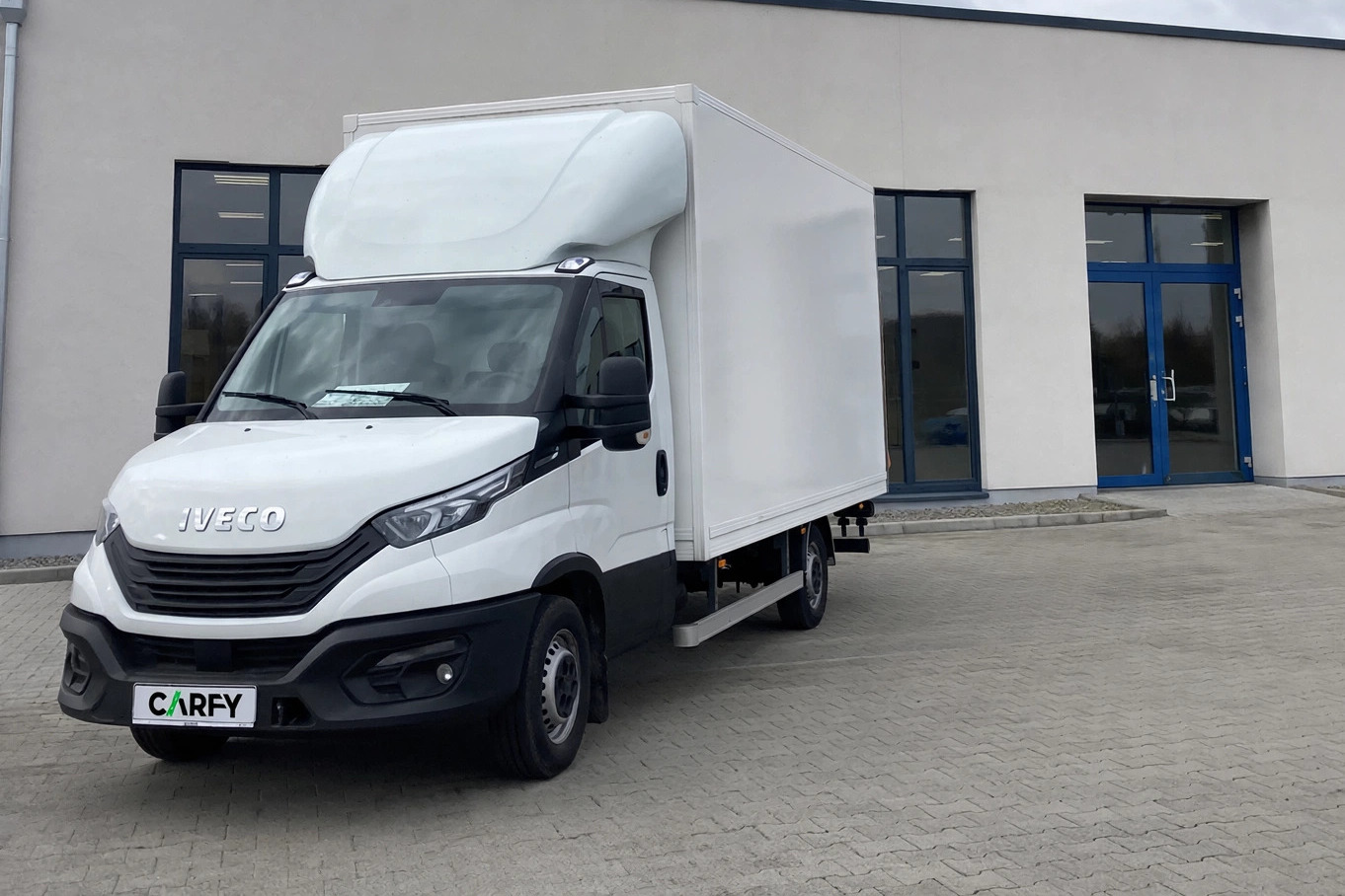 Iveco 35S18 Kontener 9 palet + Winda 750Kg, вид 1