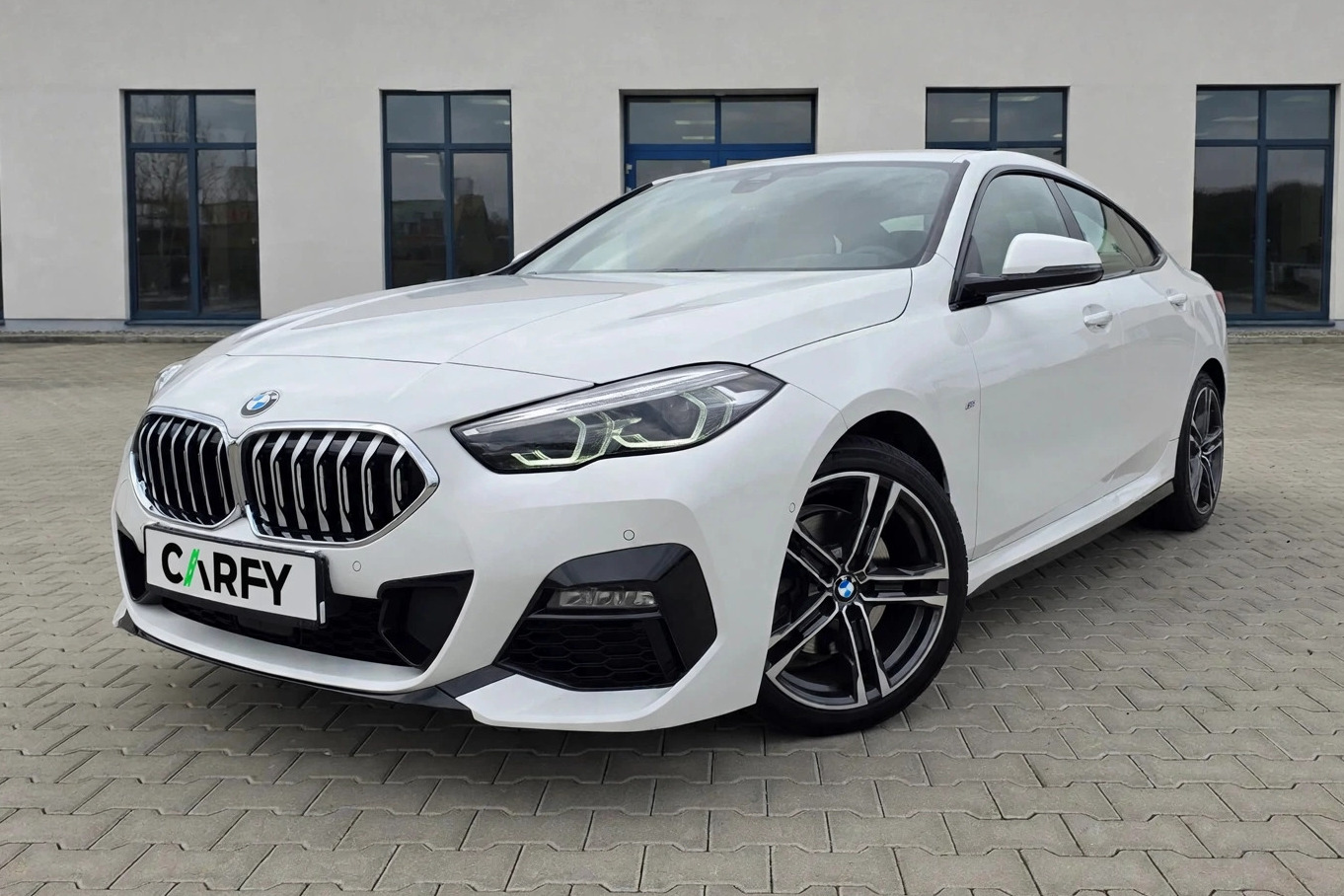 BMW Seria 2, view 1