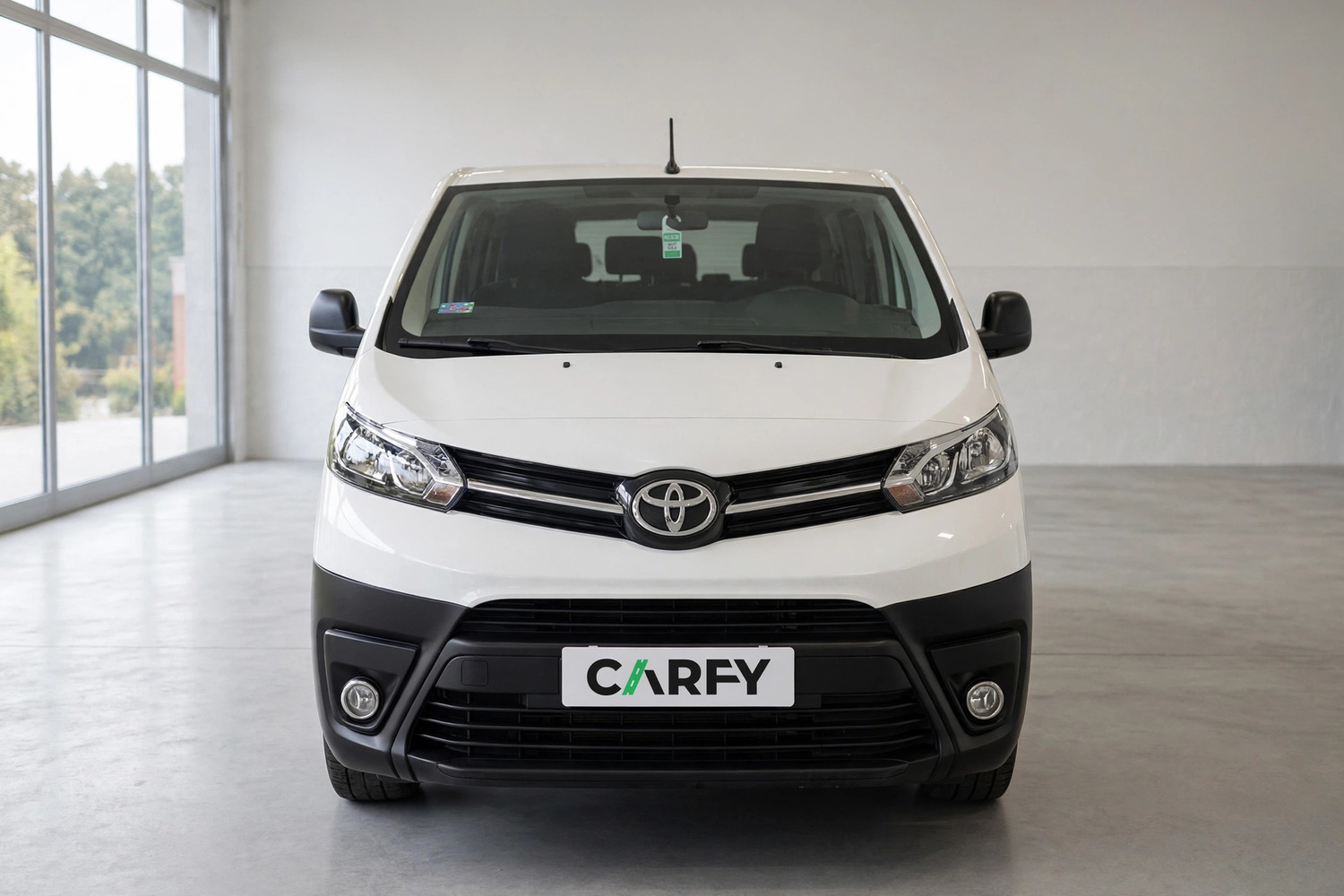 Toyota Proace Verso, view 1