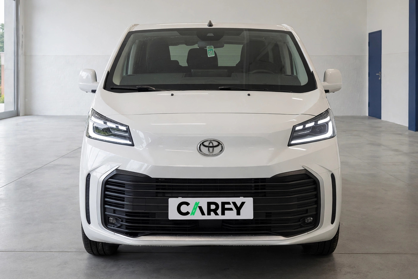 Toyota Proace Verso 2.0 D4-D Long Business, widok 1